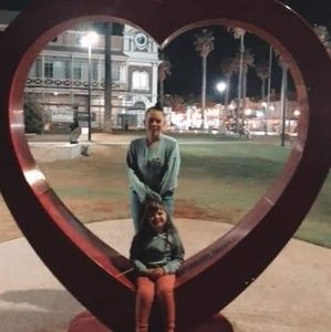 Meet your Posher, Michial